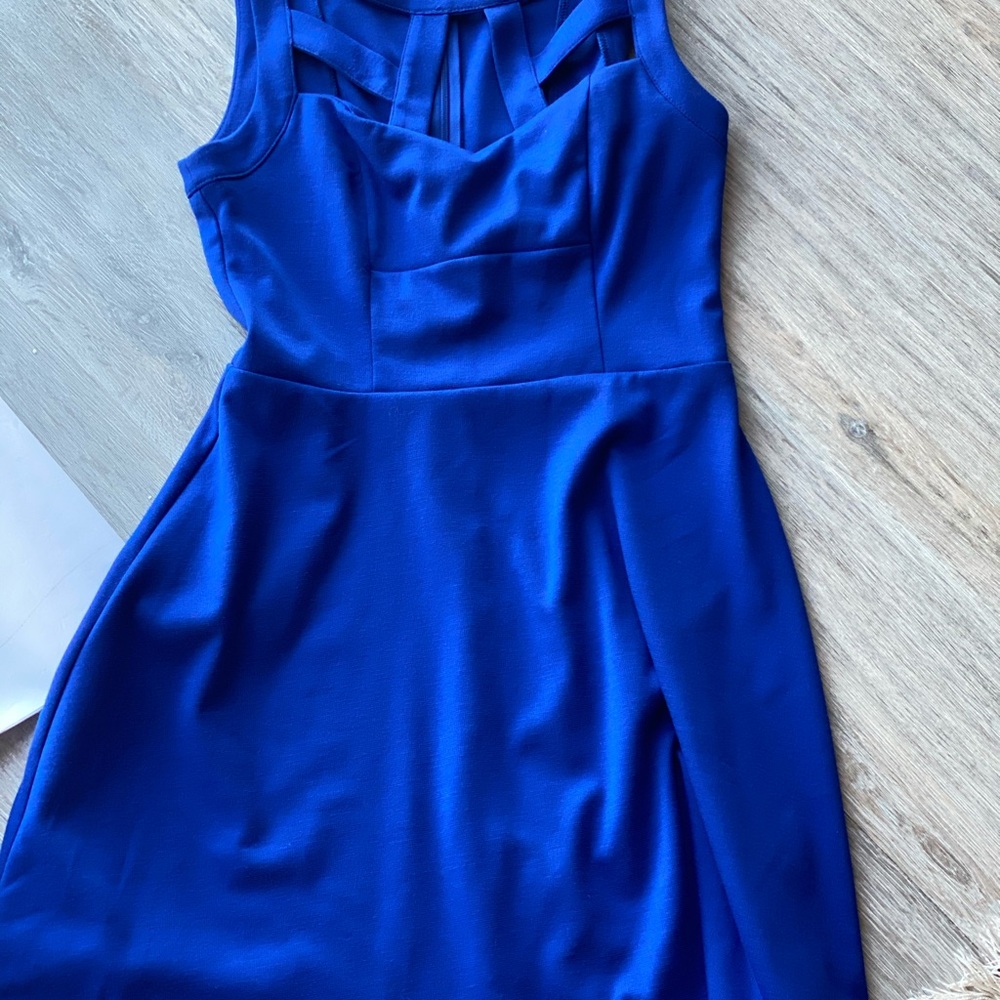 Blu 39 beautiful vibrant blue cocktail dress